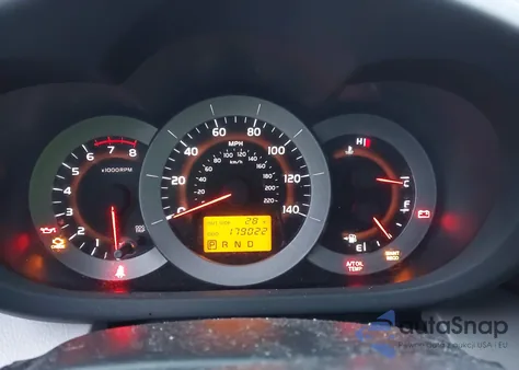 2006 Toyota Rav4 Limited from USA, damaged, VIN JTMBD31V466020542